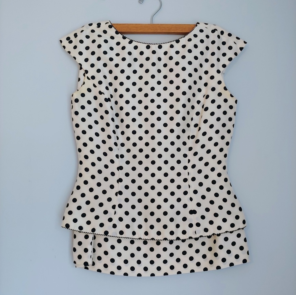 Rimini by Shaw Top and Skirt Pair Size 4